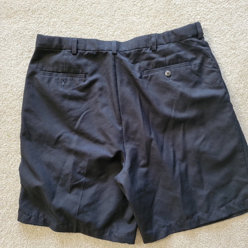 Men's Haggar navy blue shorts size 38